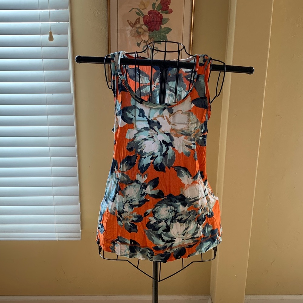Simply Vera by Vera Wang - Orange Floral Sleeveless Top - Picture 2 of 4